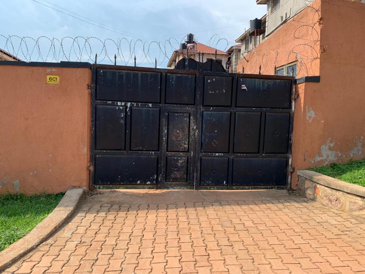 Lark Suites -Bukoto Kampala Exterior foto